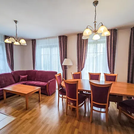 Feriepark Geyserpark Village 3*