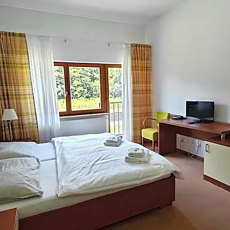 Parque de vacaciones Geyserpark Village 3*