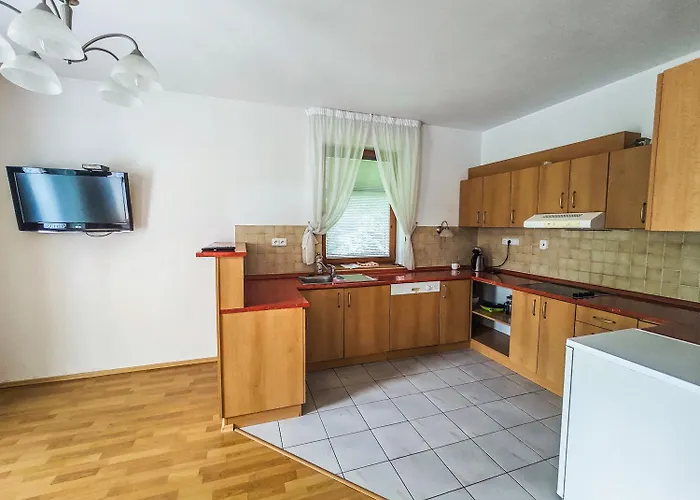 Geyserpark Village 3*